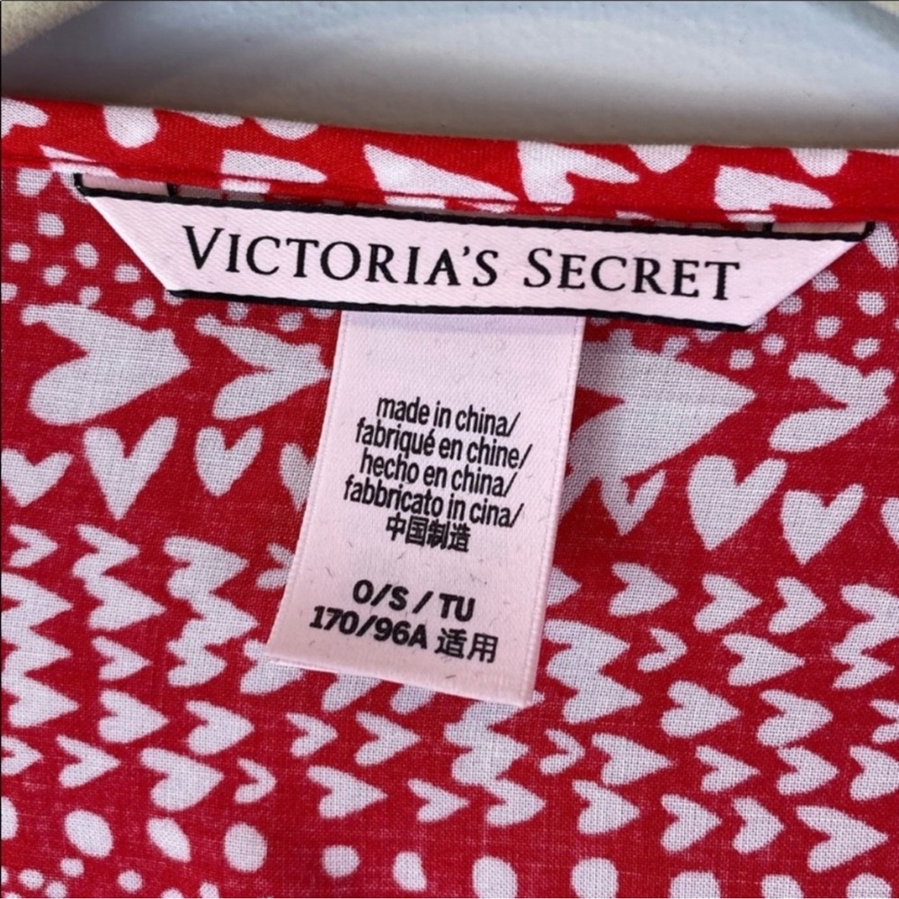 VICTORIA'S SECRET RED & WHITE HEART PRINT KIMONO ROBE - Picture 4 of 9